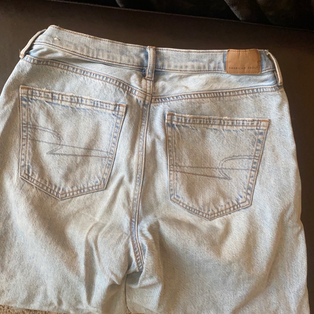 American Eagle mom jeans